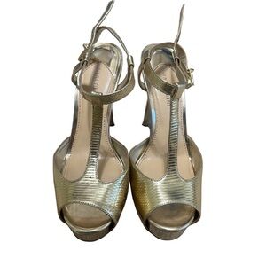 Gianni Bini Metallic Gold Heels